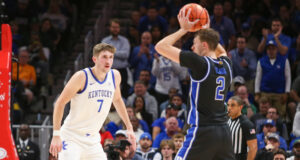 Andrew Carr คว้าผู้เล่นยอดเยี่ยม SEC หลังชนะ Duke