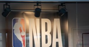 สรุปความเคลื่อนไหว NBA 2024-25: ทีมเด่นและผู้เล่นสำคัญ