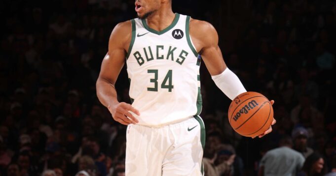 อนาคต Giannis กับ Bucks ขึ้นอยู่กับการตัดสินใจของเขา