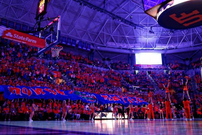 Urban Klavzar พร้อมลงเล่นให้ฟลอริดาหลังพ้นโทษ NCAA