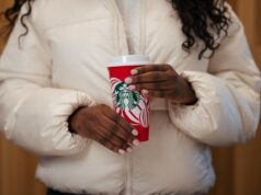 สตาร์บัคส์แจกแก้วสีแดงฟรีวัน Red Cup Day 14 พ.ย.