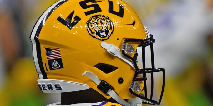 LSU Tigers ร่วงอันดับหลังพ่าย Alabama 42-13