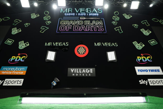 ศึกดวลปาเป้า Mr Vegas Grand Slam 2024 รอบ 16 คน