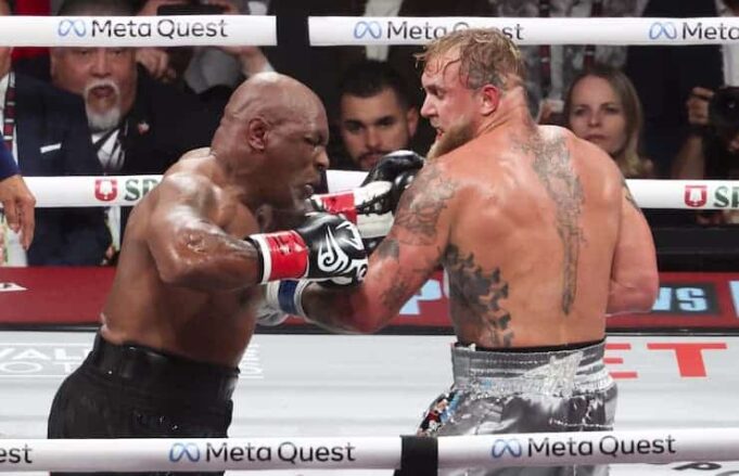 Jake Paul ชนะ Mike Tyson: การต่อสู้ข้ามยุคสุดฮือฮา