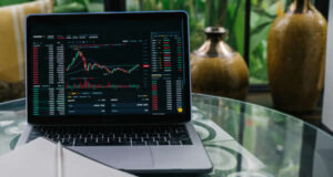 กลยุทธ์เทรด Forex และคริปโตปี 2025 ให้คุณเหนือเกม