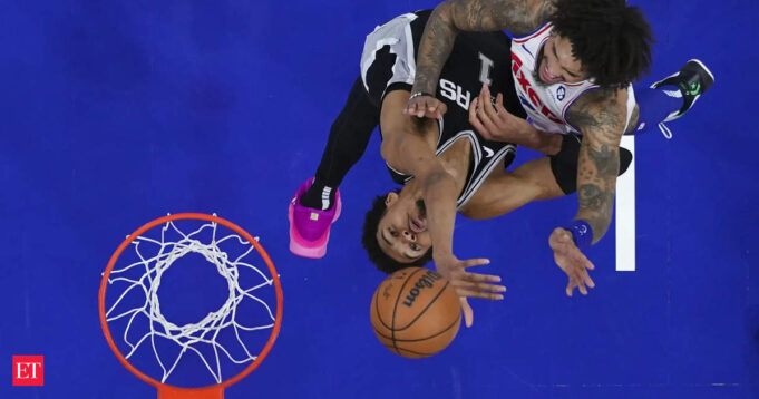 บิ๊กแมตช์ NBA คริสต์มาส: เจมส์ปะทะเคอร์รี, เวมบันยามาเดบิวต์