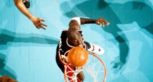ไมเคิล จอร์แดน: จากดังค์แรกสู่ตำนาน Air Jordan