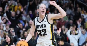 Iowa Hawkeyes ยกเลิกเสื้อเบอร์ 22 เพื่อเกียรติ Caitlin Clark