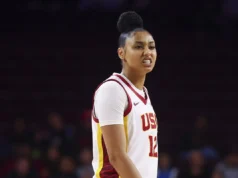 JuJu Watkins ทำลายสถิติ Caitlin Clark พา USC ล่าแชมป์