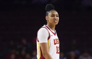 JuJu Watkins ทำลายสถิติ Caitlin Clark พา USC ล่าแชมป์