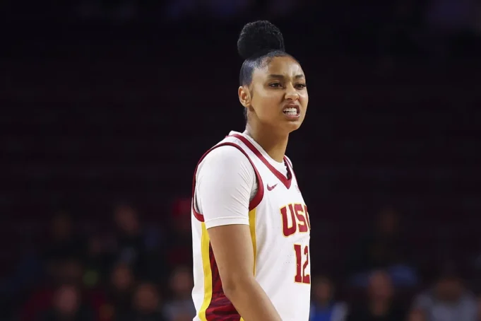 JuJu Watkins ทำลายสถิติ Caitlin Clark พา USC ล่าแชมป์