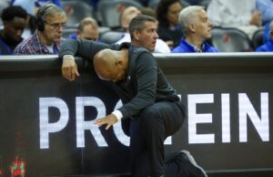 Monmouth ชนะครั้งแรก หลังเอาชนะ Seton Hall 63-51