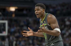 Warriors ชนะ Timberwolves 113-103, เอ็ดเวิร์ดส์จวกกรรมการ