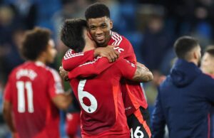 แมนฯ ยูไนเต็ดพลิกชนะซิตี้ 2-1 ดราม่าท้ายเกม