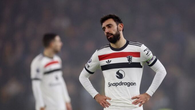 แมนฯ ยูไนเต็ด พ่ายวูล์ฟส์ 2-0 แฟร์นันด์สโดนไล่ออก