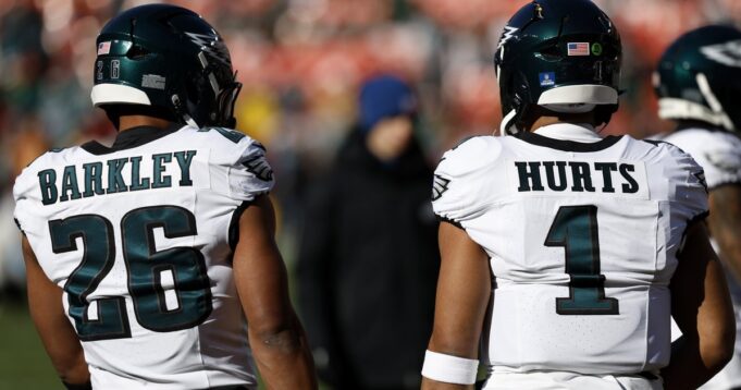 Saquon & Hurts เซอร์ไพรส์ Secret Santa-ข่าวเด่น NFL ปีนี้