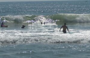 Wrightsville Beach คว้าสิทธิ์แข่งโต้คลื่นชิงแชมป์สหรัฐฯ