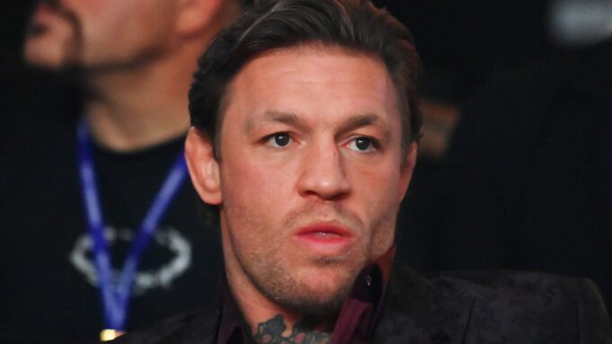 คอเนอร์ แม็คเกรเกอร์ ถูกศาลสั่งจ่ายค่าเสียหาย £206K