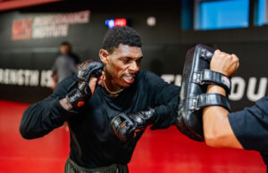 บัคลีย์มั่นใจชนะโควิงตัน ลุ้นสิทธิ์ชิงแชมป์ UFC