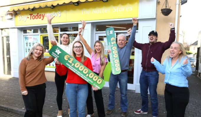 ร้านขายสลากในดับลินขายรางวัลใหญ่ EuroMillions 1 ล้านยูโร