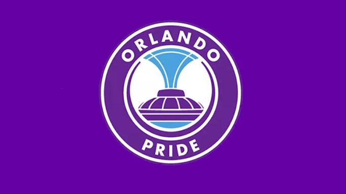 ออร์แลนโดจัดพาเหรดฉลองทีมไพรด์คว้าแชมป์ NWSL