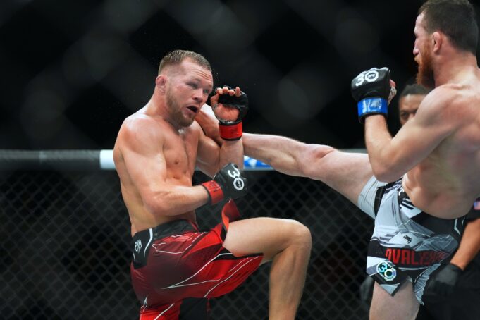 เปตร์ ยาน ชนะเอกฉันท์ ฟิเกเรโด ศึก UFC มาเก๊า