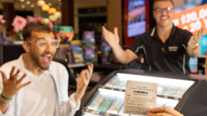 แจ็กพอต Powerball พุ่ง $100 ล้าน หลังไร้ผู้ถูกรางวัลใหญ่