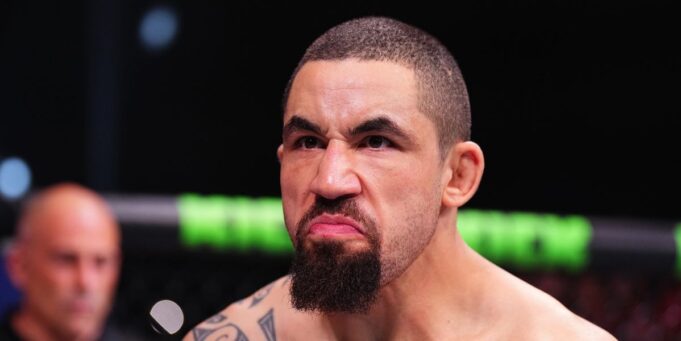 โรเบิร์ต วิตเทเกอร์ ฟื้นตัวหลังบาดเจ็บหนักใน UFC 308