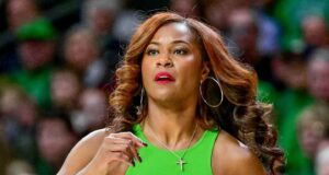 Notre Dame ถล่ม Virginia 95-54 ชัยชนะครั้งที่ 100 ของ Ivey