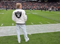 ฤดูกาลแห่งวิกฤตของ Raiders และอนาคตของโค้ช Pierce