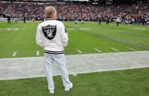 ฤดูกาลแห่งวิกฤตของ Raiders และอนาคตของโค้ช Pierce