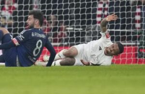 เฆซุสบาดเจ็บหนัก! อาร์เซนอลพ่ายแมนยูดวลโทษ 5-3