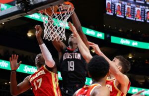 NBA เลื่อนเกมฮอว์กส์-ร็อกเก็ตส์ เหตุพายุฤดูหนาว