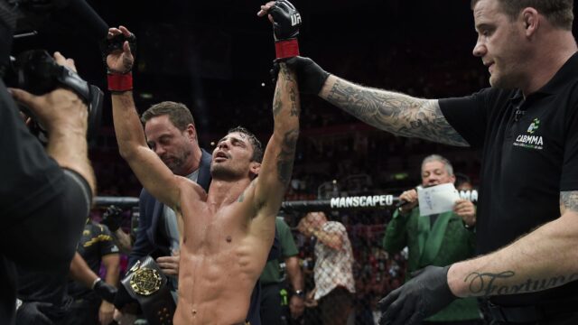 topstoryclub-ufc310pantojae0b8