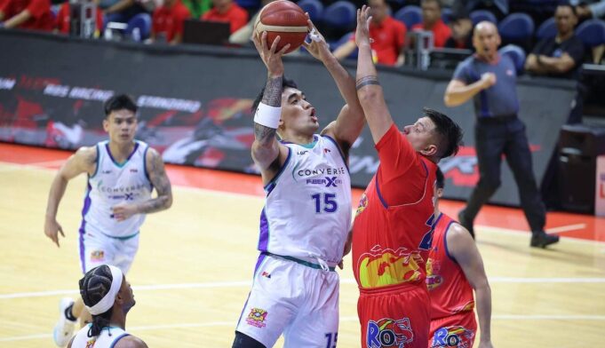 Converge พลิกเกมชนะ Rain or Shine 130-118 ใน PBA Playoffs