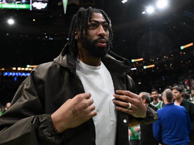 สรุปดีลเด่น NBA: เทรดสะเทือนลีก ใครได้-ใครเสีย?