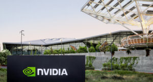 Nvidia vs Bitcoin: ตัวเลือกลงทุนเด่นปี 2025