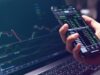 XRP และ Cardano: เหรียญเด่นสำหรับการลงทุนปี 2025