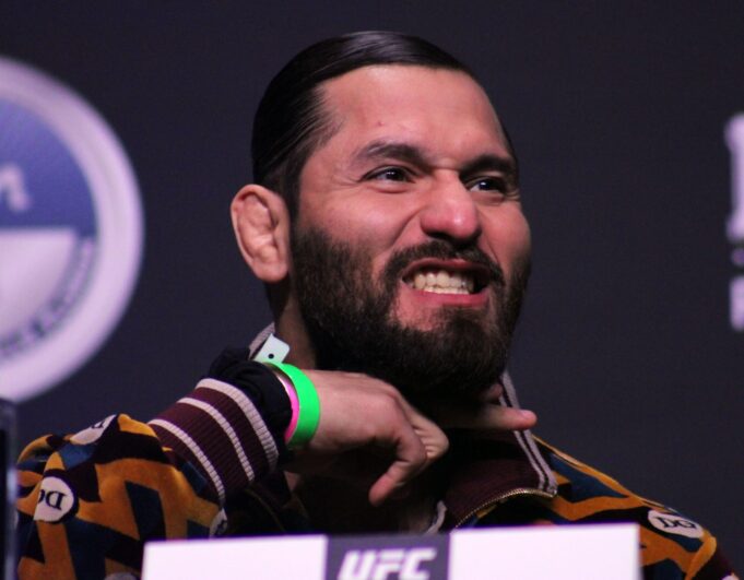 มาสวิดาลเล็งดวลแชนด์เลอร์ ศึกใหญ่ UFC เมษานี้!