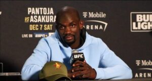 เท็มบา โกริมโบ พร้อมดวล วิเซนเต ลูเก้ ใน UFC 310