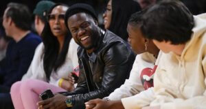 เควิน ฮาร์ต โชว์ใน NBA All-Star พร้อมดนตรีเบย์แอเรีย
