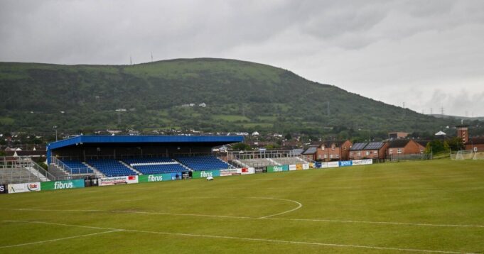สนาม Corrigan Park ถูกวิจารณ์ก่อนศึก Antrim vs Armagh
