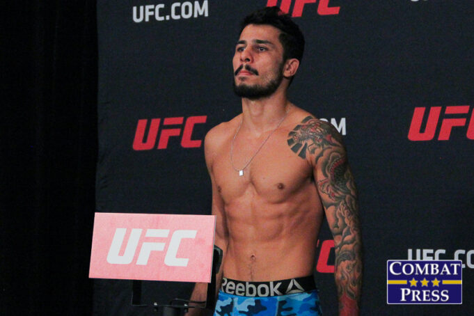ศึก UFC สุดมันส์ 6 ธ.ค. พร้อมการต่อสู้ระดับโลก!