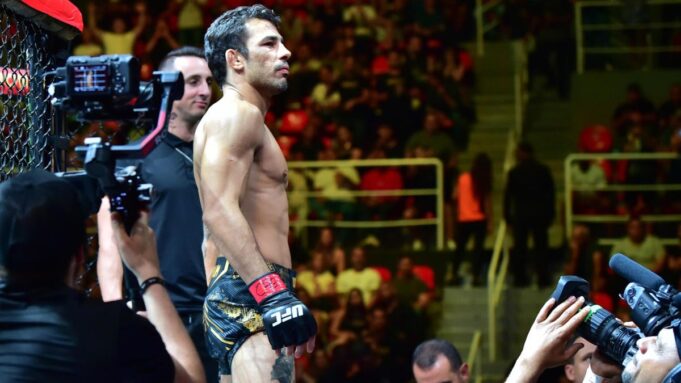 UFC 310: คู่เด่น Pantoja vs. Asakura และการวิเคราะห์
