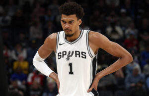 เวมบันยามา พลาดทั้งซีซั่น ชวดรางวัลเกมรับ NBA