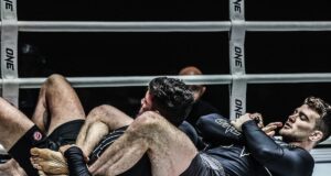 ดันเต้ ลีออน เปิดตัวสุดปัง ชนะปุชชี่ด้วย Triangle Armbar