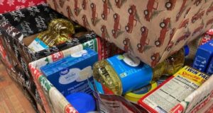 อบอุ่นใจ! DCH แจก 400 กล่องอาหารช่วย 350 ครอบครัว