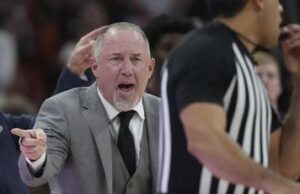 Texas A&M ร่วงจากท็อป 10 หลังพ่ายสองเกมสำคัญ