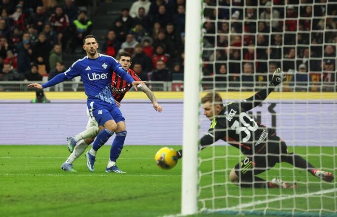 มิลานพลิกแซงโคโม่ 2-1 ลุ้นพื้นที่แชมเปียนส์ลีก