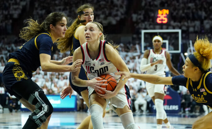 โค้ชดังเทียบโซเนีย ซิตรอน เก่งเท่า Paige Bueckers?